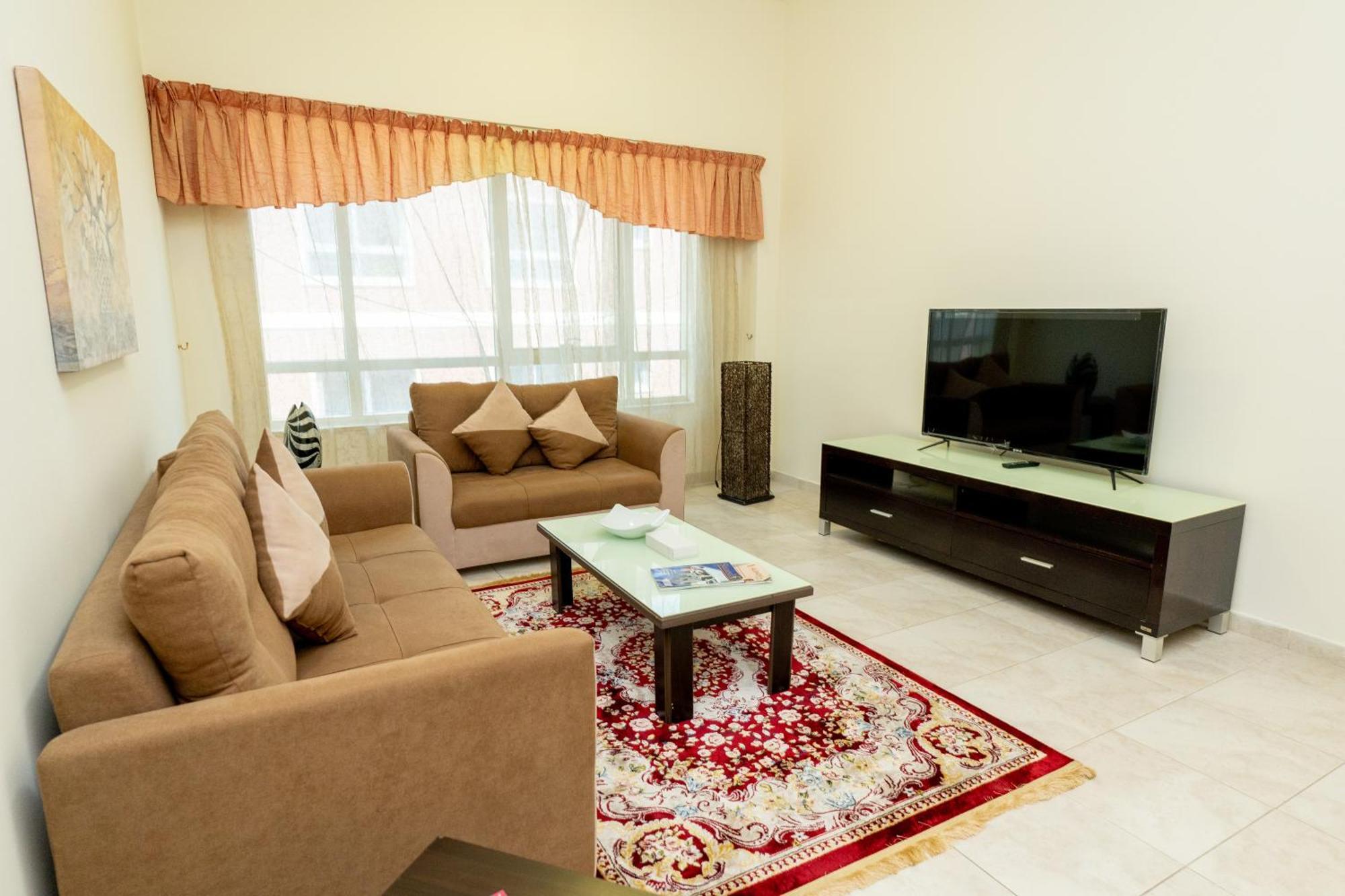 דובאי Al Raya Hotel Apartments מראה חיצוני תמונה