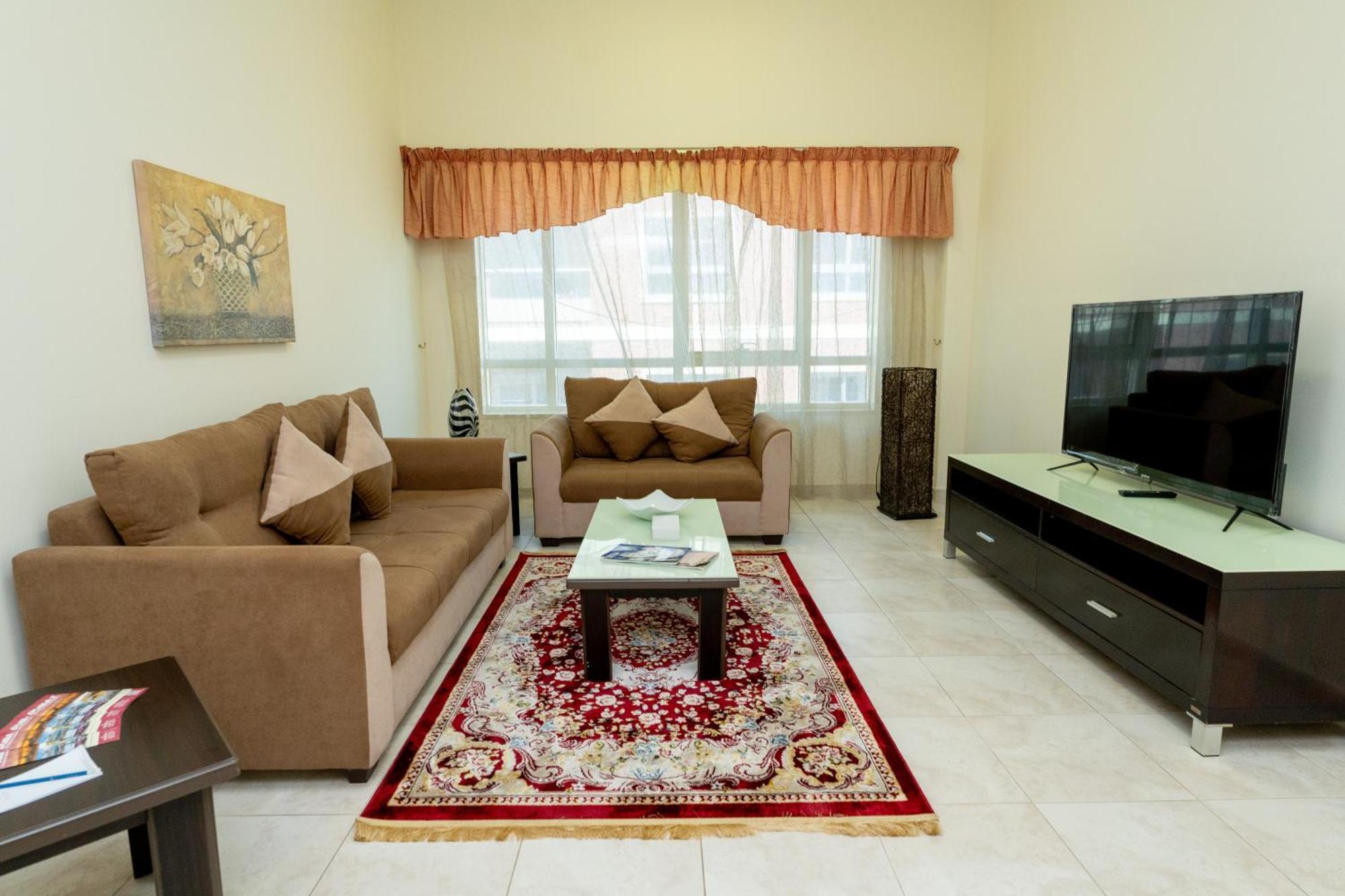דובאי Al Raya Hotel Apartments מראה חיצוני תמונה