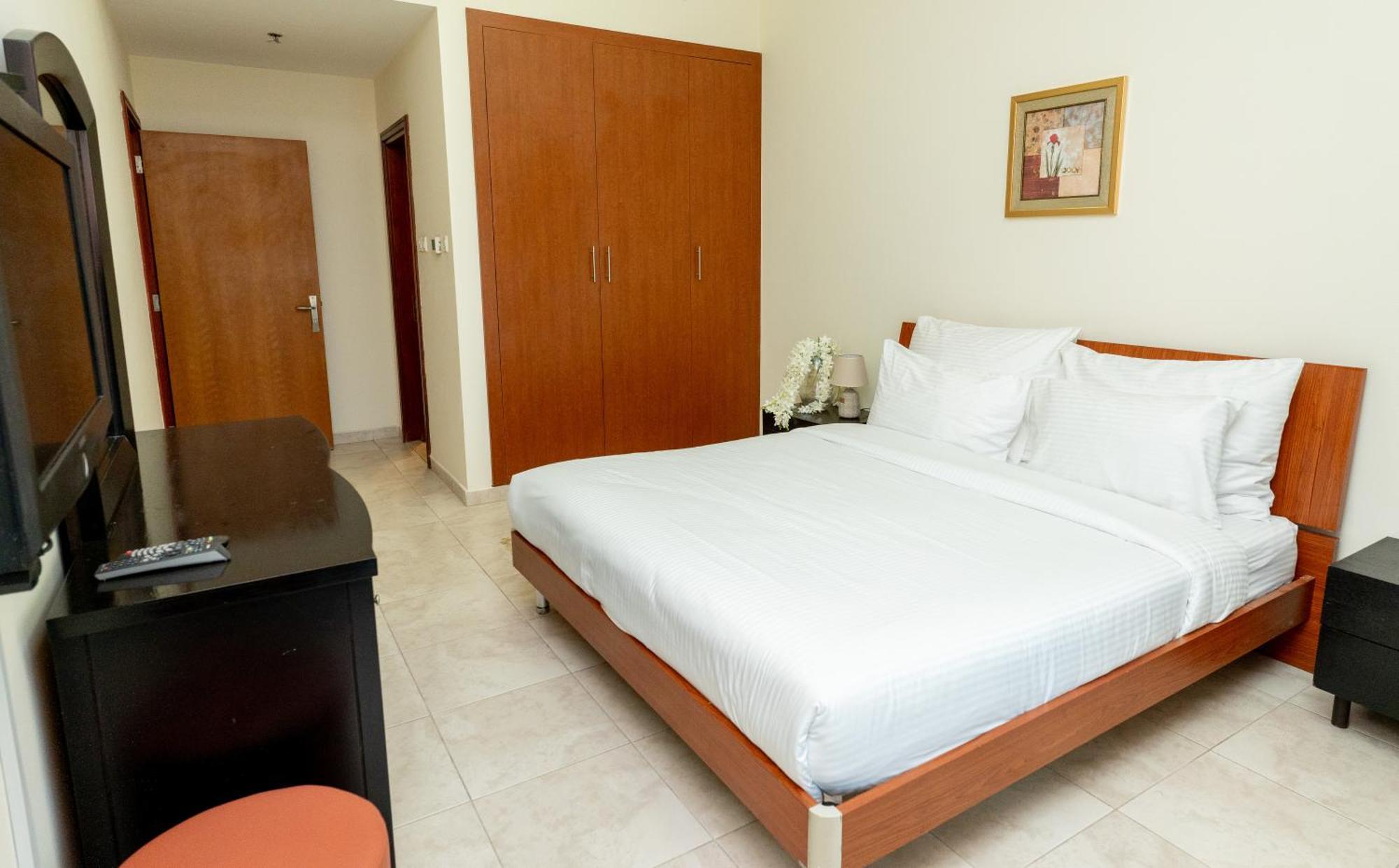 דובאי Al Raya Hotel Apartments מראה חיצוני תמונה