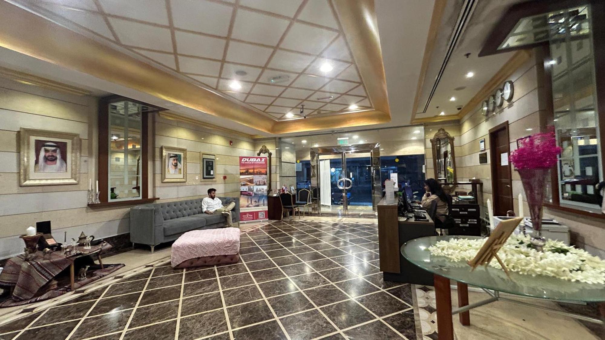 דובאי Al Raya Hotel Apartments מראה חיצוני תמונה
